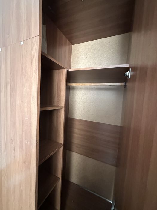 Шкаф угловой  для спальни