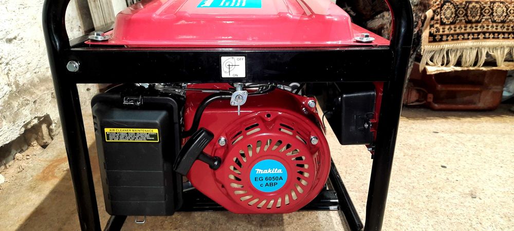 Бензогенератор MAKITA EG6050A c ABP.