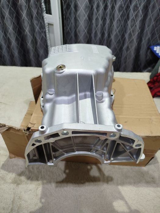 Масляный поддон картера Рено Дастер