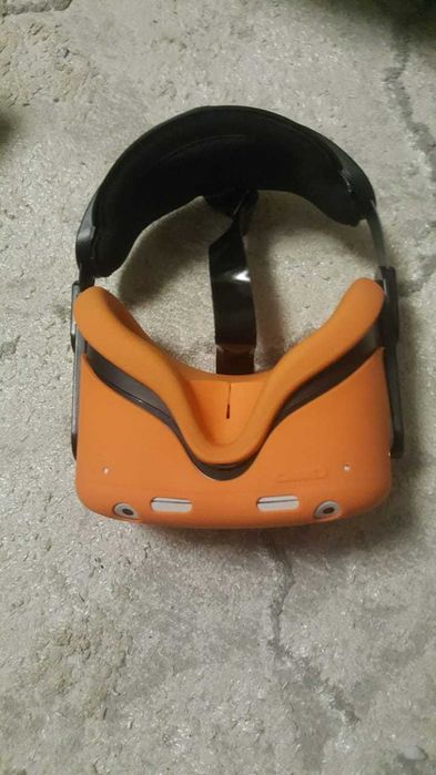 oculus quest 2 в хороше сост