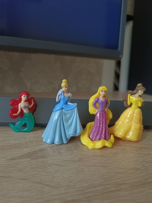 Игрушки Киндер (старые версии)