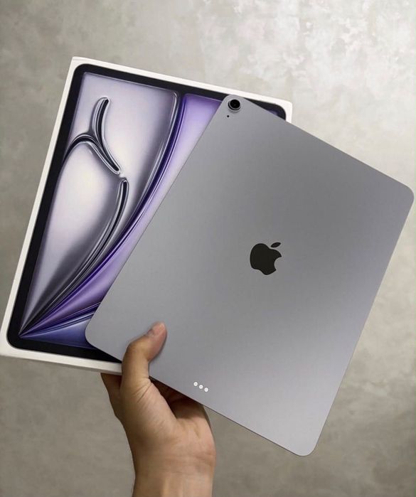 iPad Air 13-inch 256 GB M3 Wi-Fi