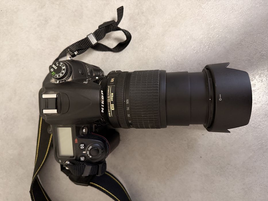 Продам фотоаппарат Nikon D7000