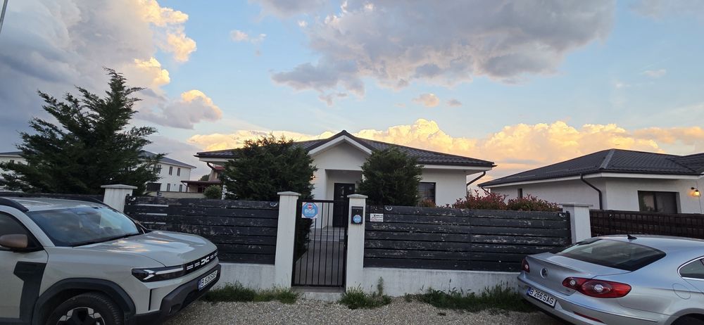 Casa 4 Camere , Darza