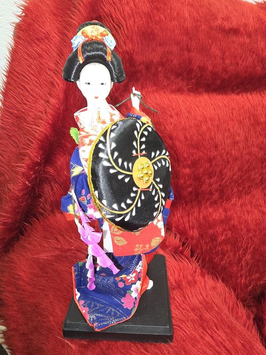 Японска кукла гейша и самурайски водач ръчна изработка.бр/ Japan doll