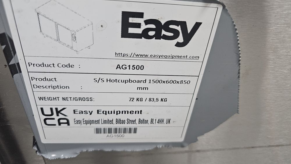 Хромникелови  хладилни маси, винрина, газов фритюрник, топъл шкаф