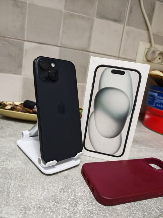 iPhone 15 Black 94%Bat Fullbox impecabil totul original liber retea