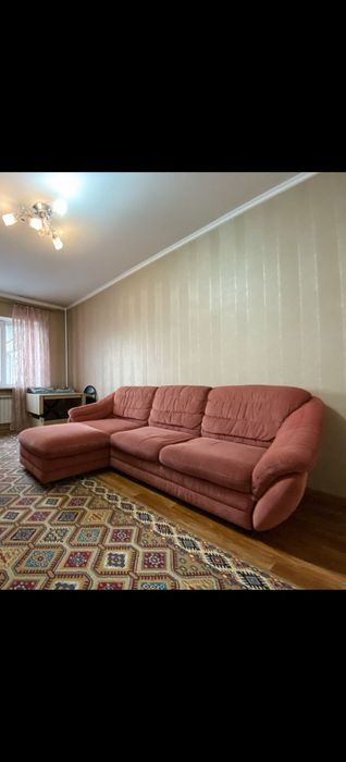 Продам диван! В отличном состоянии