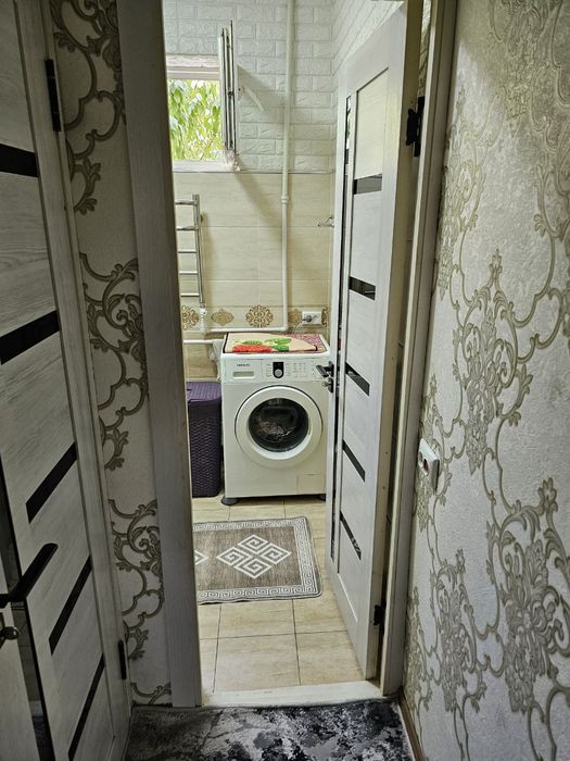 Uy sotiladi 2 xonali