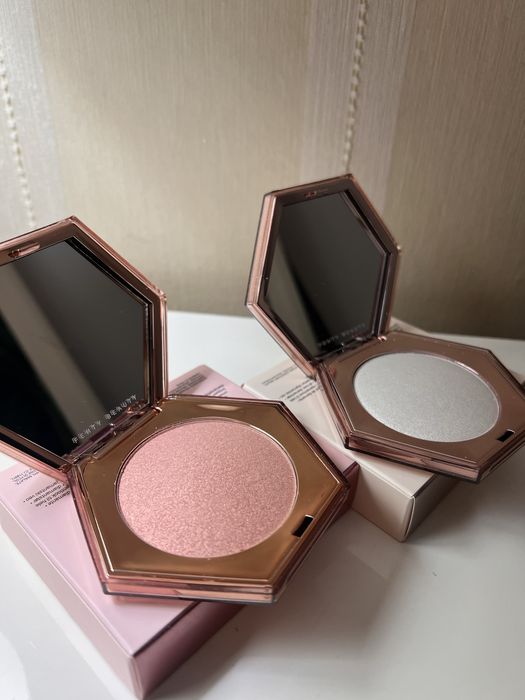 Fenty Beauty Diamond Bomb Highlighter -  Nou