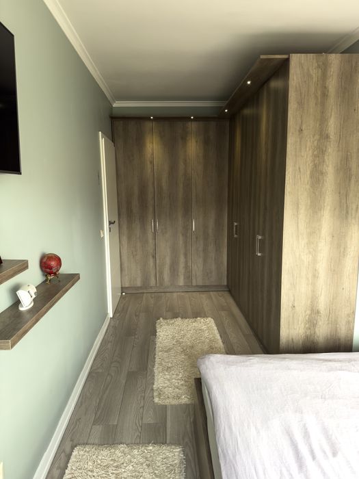 Inchiriez apartament