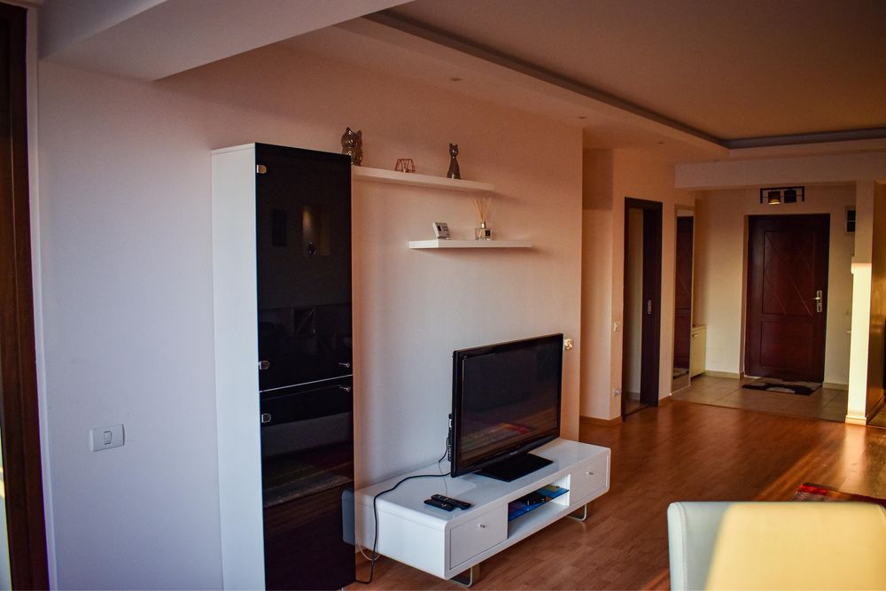 Vand apartament 2 camere Calea Vitan
