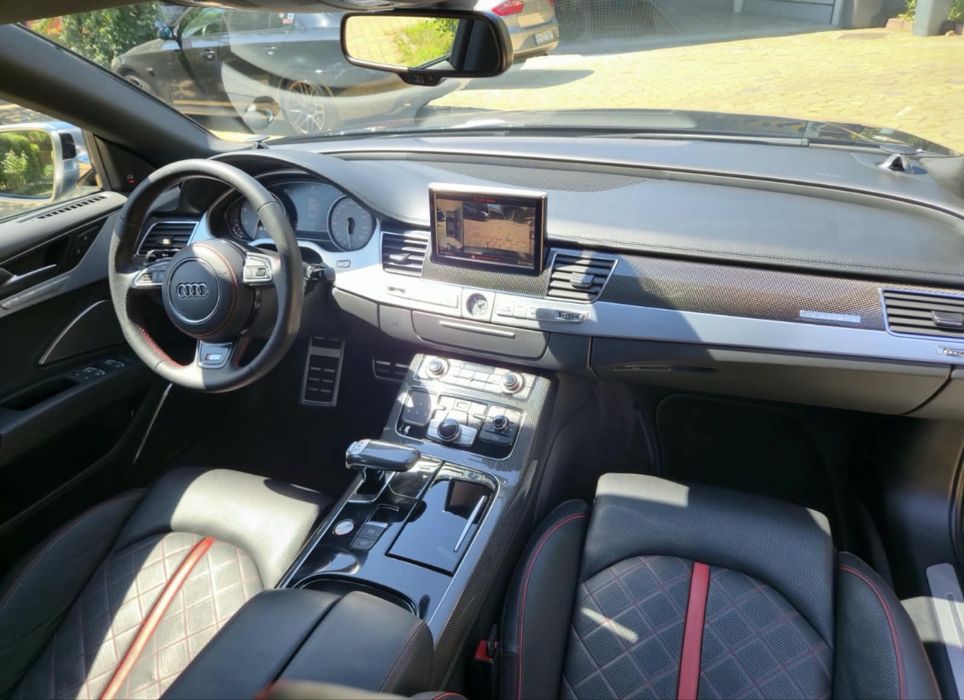 AUDI S8 Facelift | Exclusive