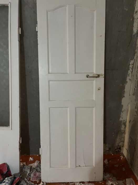 Деревянные двери