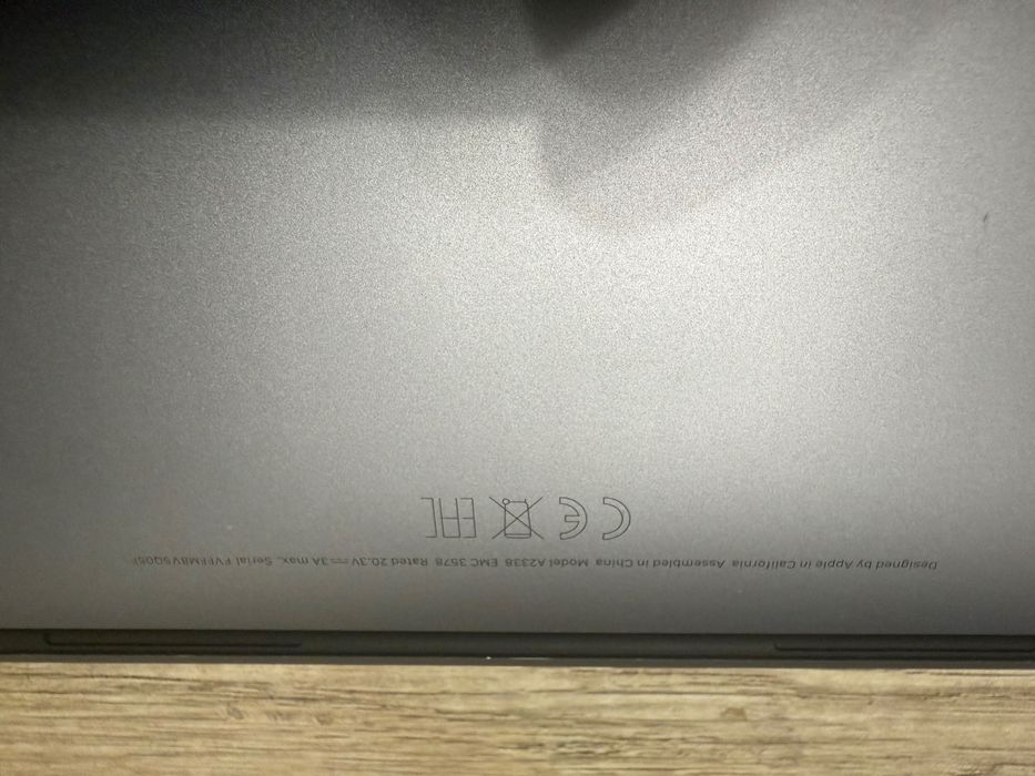 MacBook Pro M1 512GB 8RAM