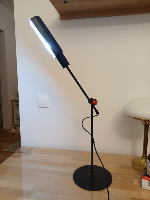 Accesoriu decorațiune lumina pălărie metal Veneta Lumi 1980 Italia