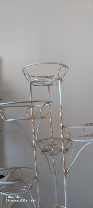 Подставка для цветов