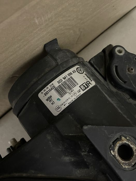 Far dreapta Vw Passat B6 cod 3C0941006AD Europa an 2004-2010