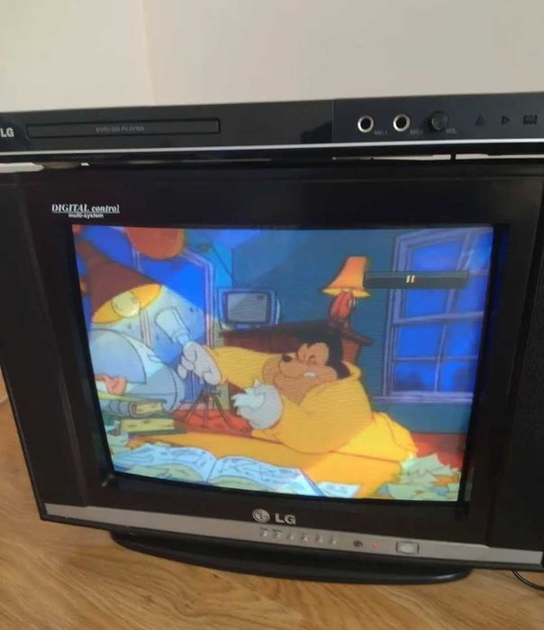 Продам телевизор