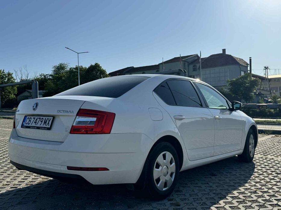 Продавам Шкода октавия