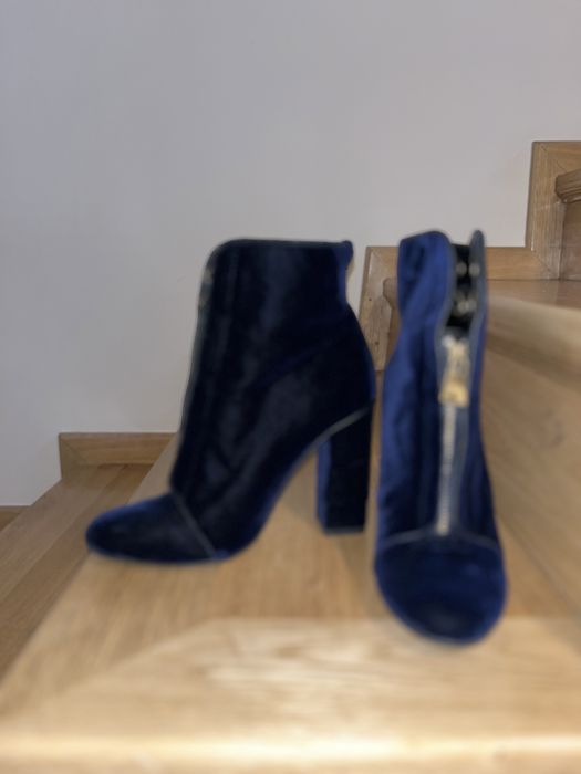 Botine Zara- catifea albastru inchis