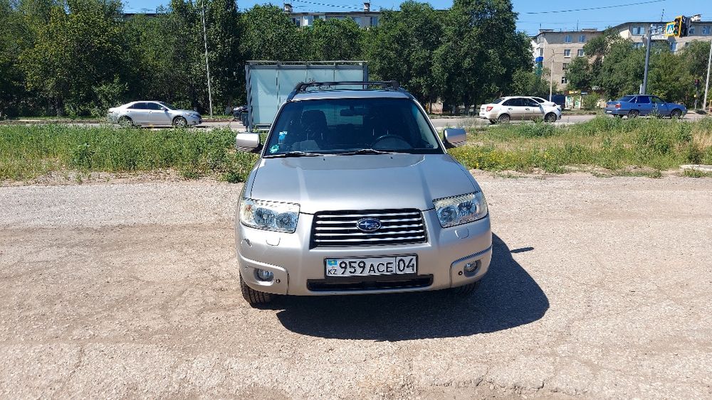 Продам субару форестер 2005.г