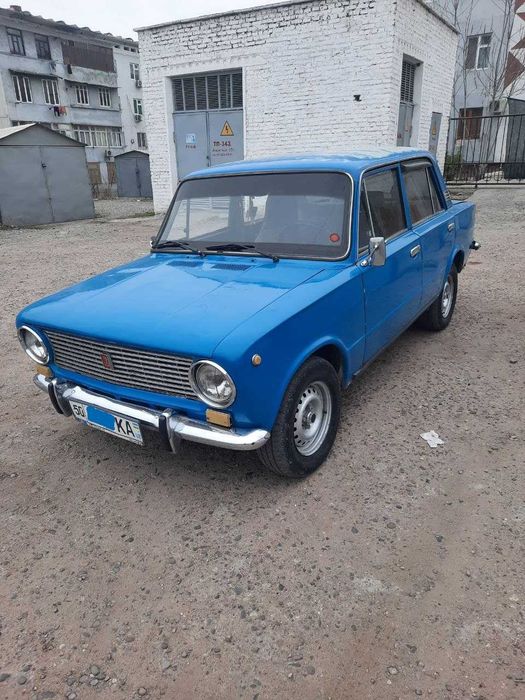 Жигули ВАЗ 2101 автомобил сотилади
