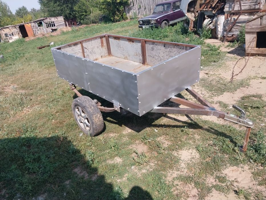 Продам прицеп автомобильный.