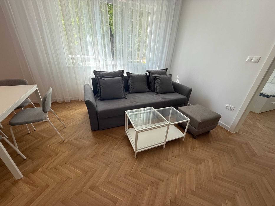 Дава се под наем Тристаен апартамент в София, 7-ми 11-ти километър - 85 кв.м за 950 € - Снимка #6