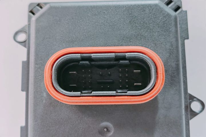 Droser  Hella Balast xenon 8U0941329 Volkswagen VW Touareg generatia