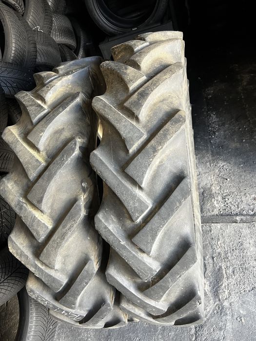 2 anvelope 12.4 R32 ( 320/80/R32 ) , Semperit !