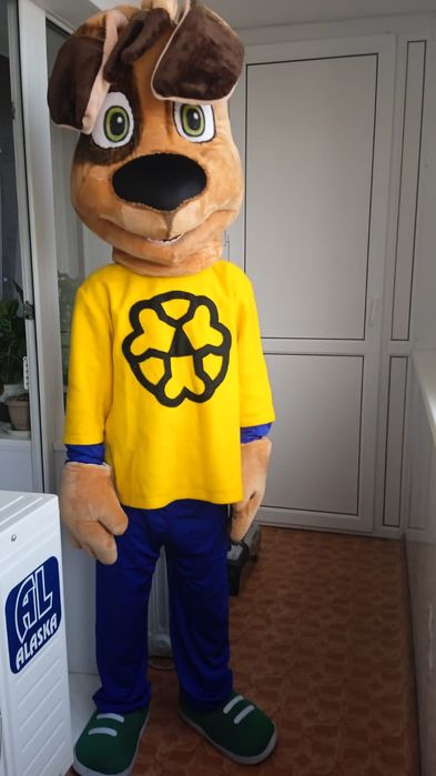 Продам ростовую куклу