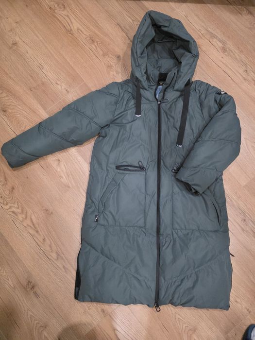 Дамско яке AMISU