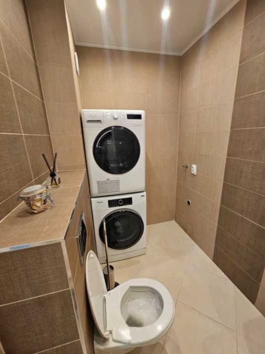 Дава се под наем Тристаен апартамент в София, Лагера - 80 кв.м за 946.56 € - Снимка #8