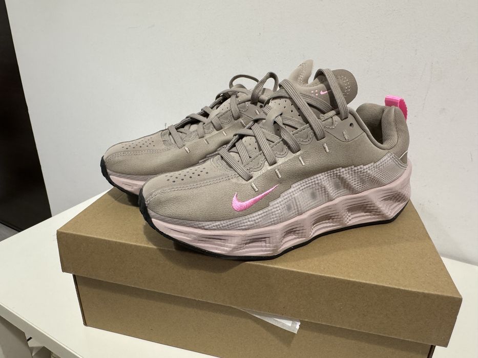 Nike Ava Rover marimea 36