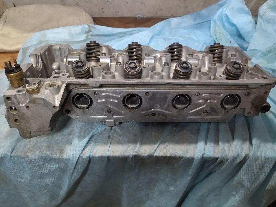 Запчасти Мерседес w124 .230 Е , w 201 , 190 E