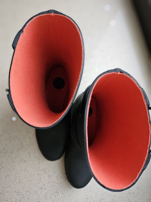 Модные резиновые сапоги 37 и 36р.