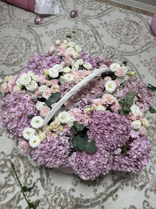 Букет цветов алм