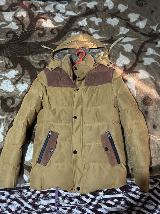 Продаётся зимняя куртка Бренда DICNI. RUSSIA - размер XL-50