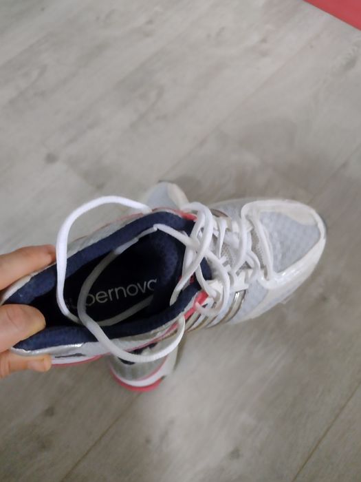 Дамски маратонки ADIDAS TERANOVA