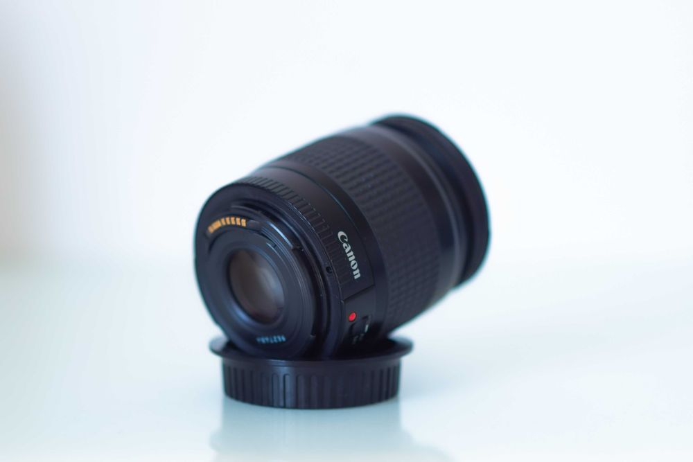 Obiectiv CANON Full Frame 28-80mm Macro