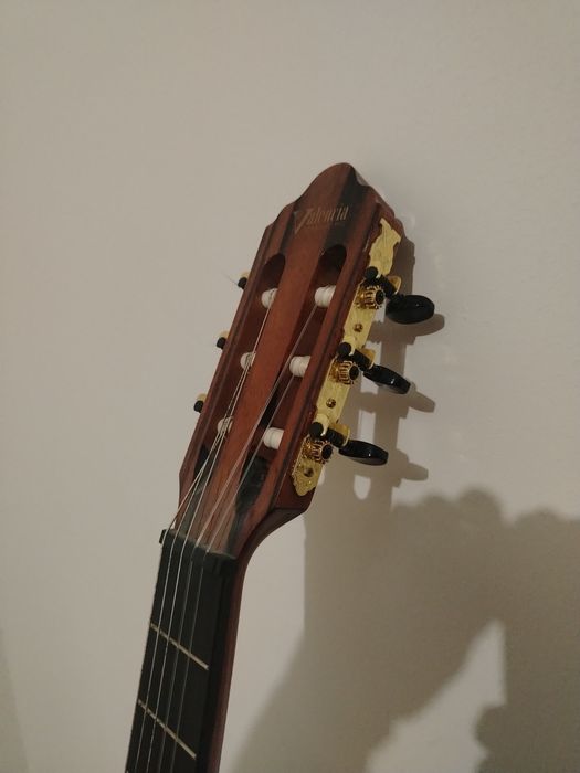 klassik gitara yangi xolatda pachti