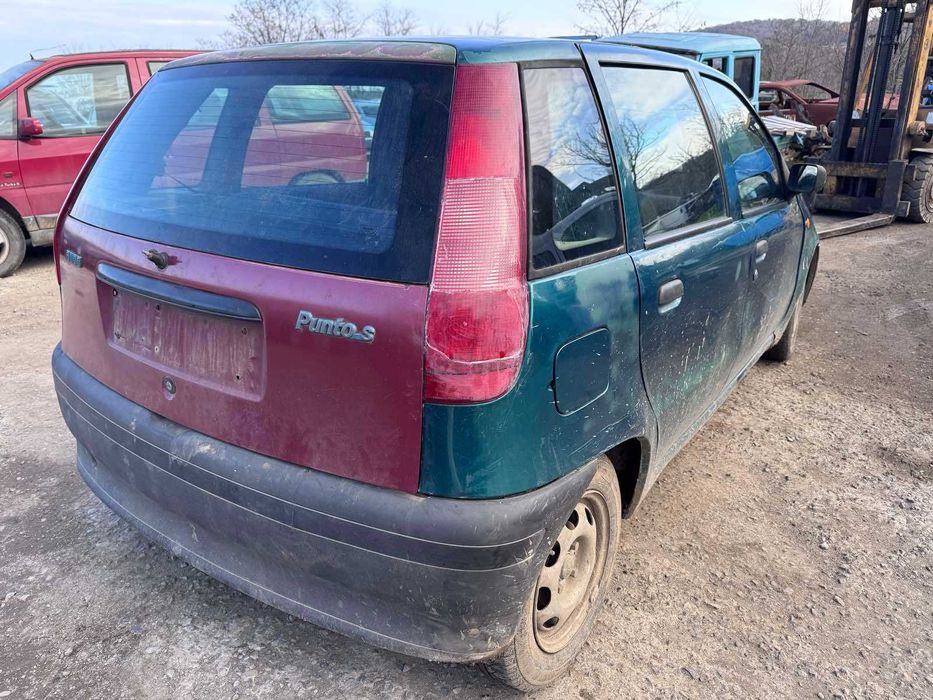 Fiat Punto I 1.2i 60hp 1996г. На Части