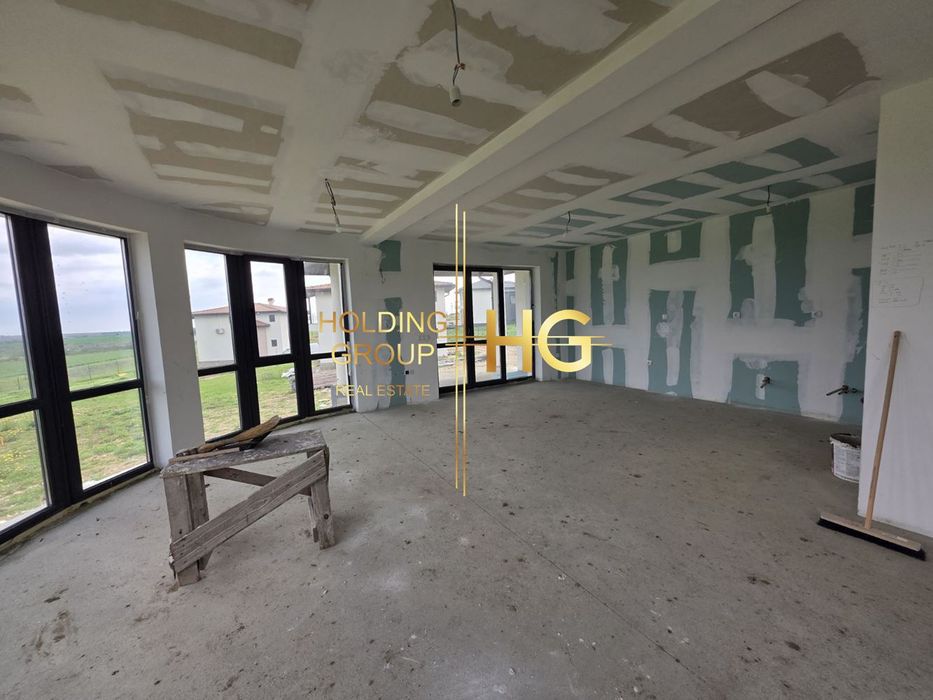 Продава се Къща в с. Кичево, Област Варна - 166 кв.м за 1561 €/кв.м - Снимка #3