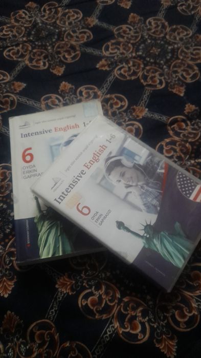 BOOKNOMY kitobi va diski holati yaxshi saqlangan