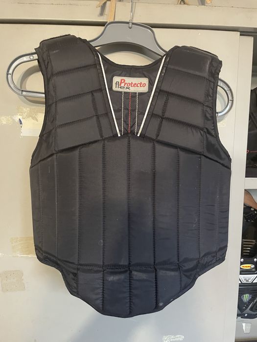 Детски протектор за конна езда