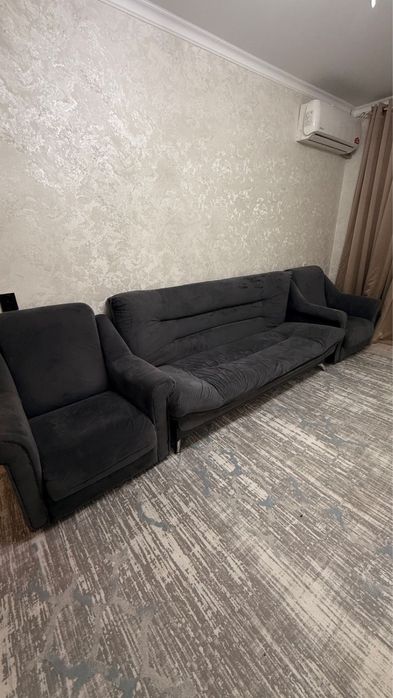 диван кровать серый