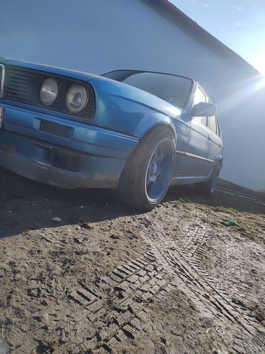 BMW 316 e30 (ursuleț) Schimb cu moto!