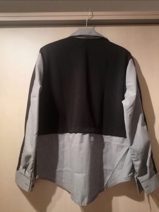 Cămașă noua model deosebit