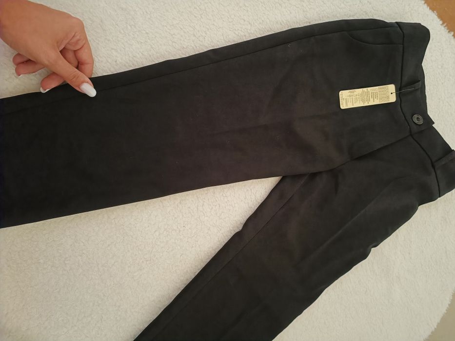 Pantaloni drepți eleganți noi cu eticheta